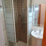 Bj D Aire Acond 4 Huesp Wifi La Línea de la Concepción